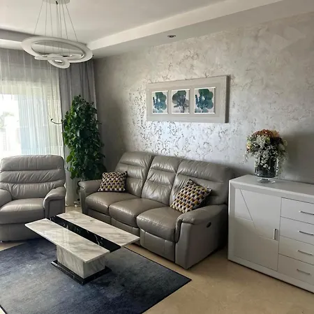 Bellavista Hills In Calahonda,malaga Apartment